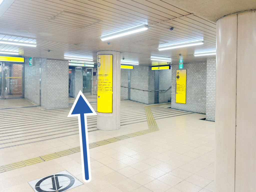 大阪駅前第4ビルから第3ビルへの通路